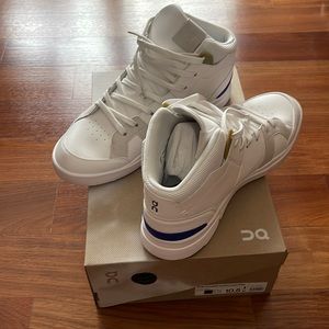 THE ROGER Clubhouse Mid 10.5 White / Indigo Men’s Sneaker